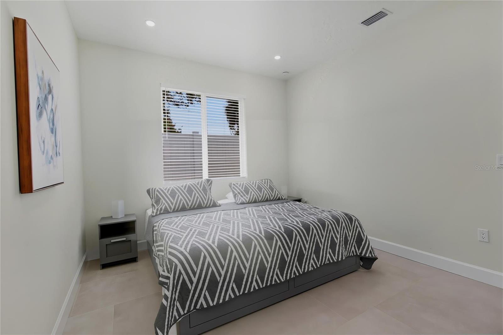 5316 ALTOONA ST — photo 22