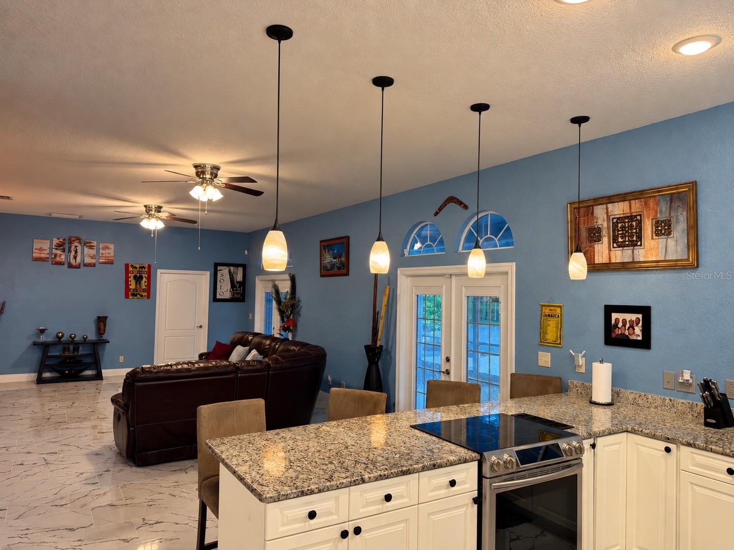 3009 W CLINTON ST — photo 10