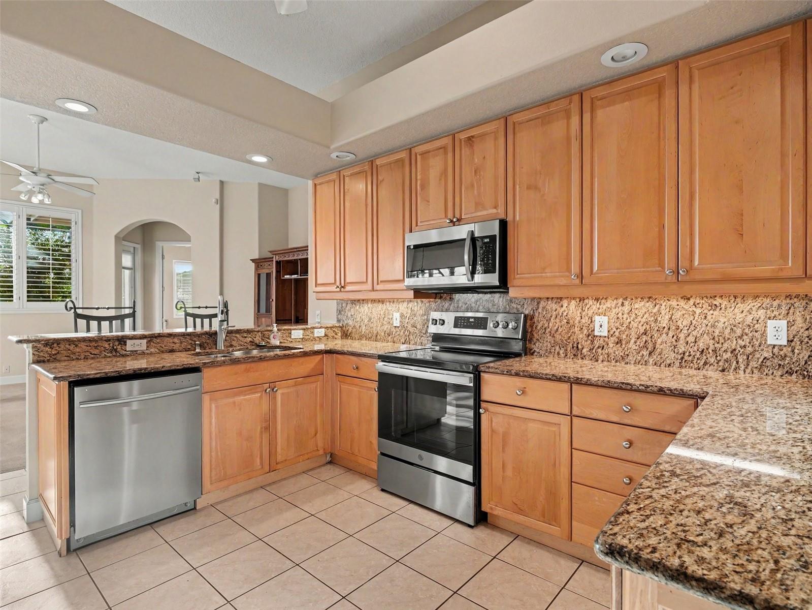5220 88TH ST E — photo 15