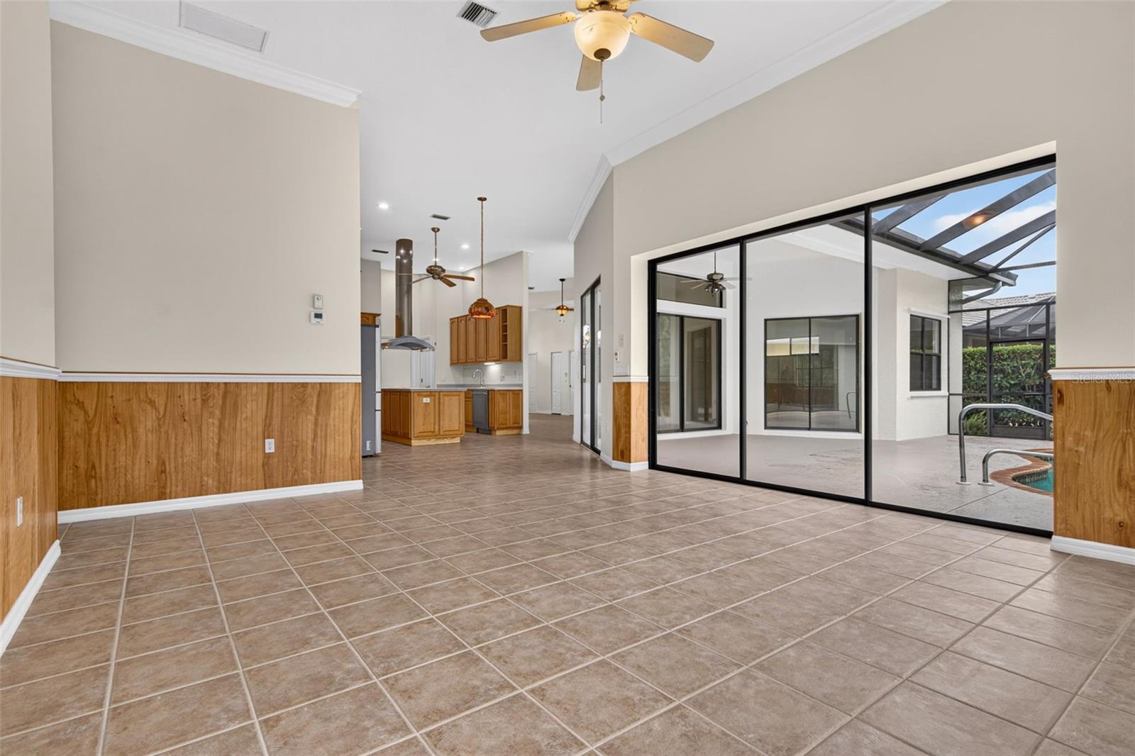 679 SAWGRASS BRIDGE RD — photo 32