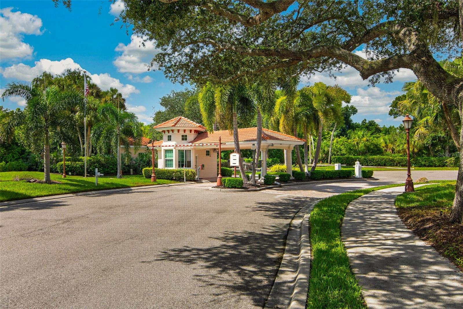 679 SAWGRASS BRIDGE RD — photo 81