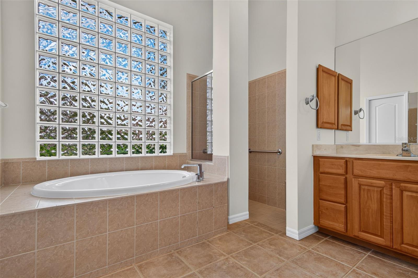 679 SAWGRASS BRIDGE RD — photo 47