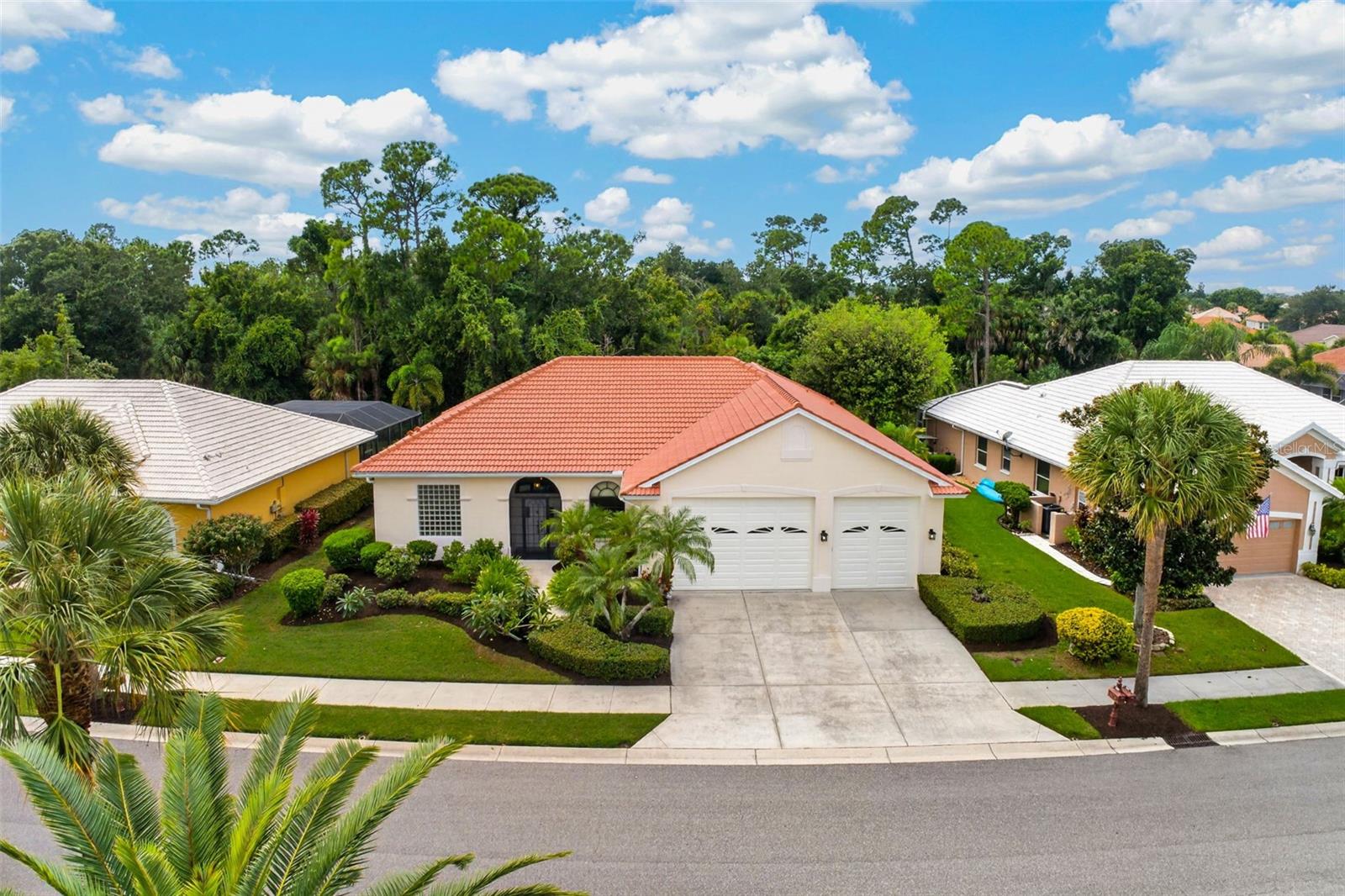 679 SAWGRASS BRIDGE RD — photo 2