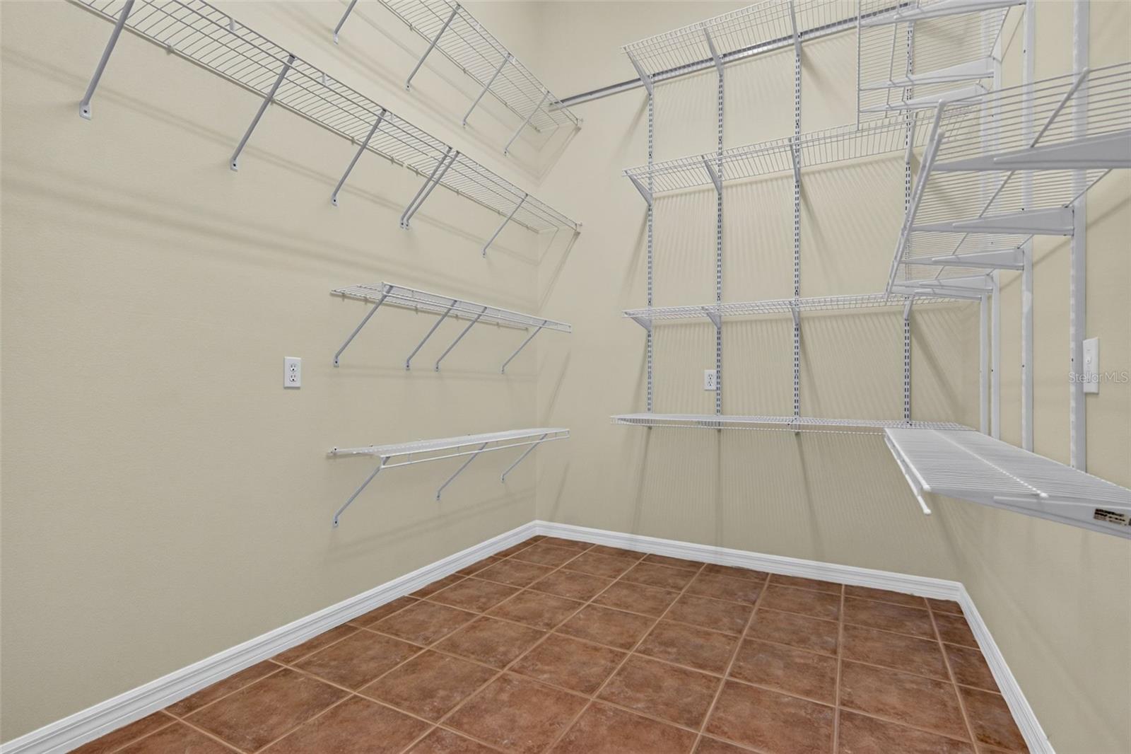 679 SAWGRASS BRIDGE RD — photo 58