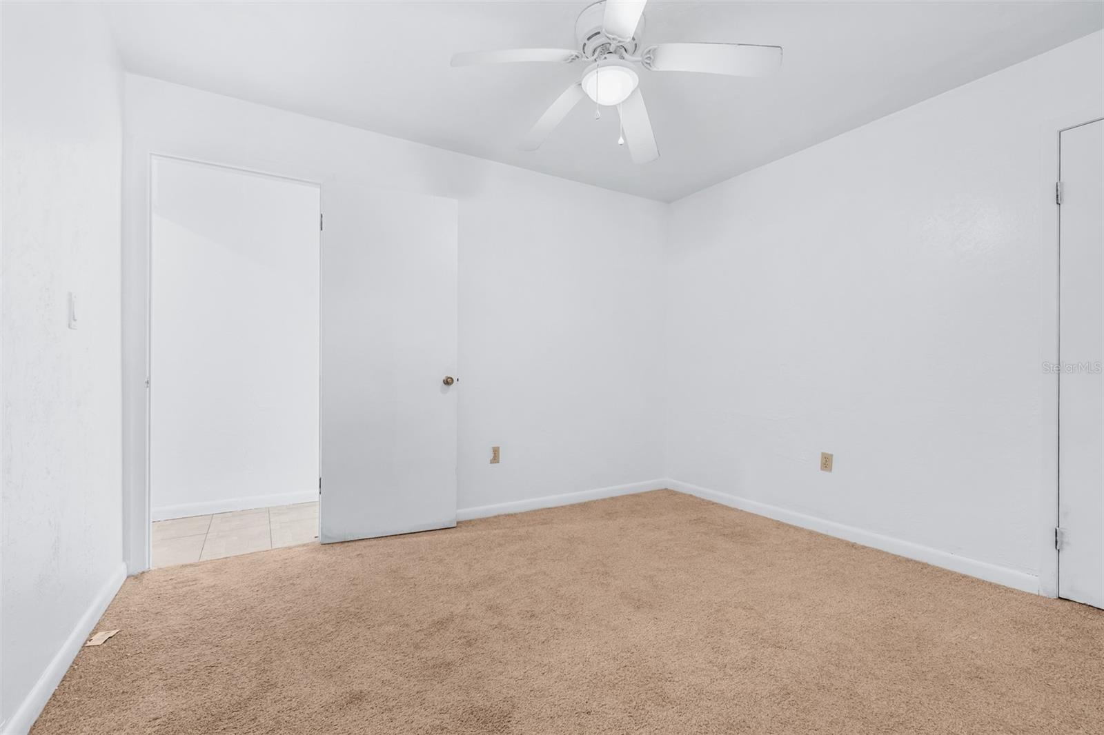23414 CHERBOURG LOOP — photo 30