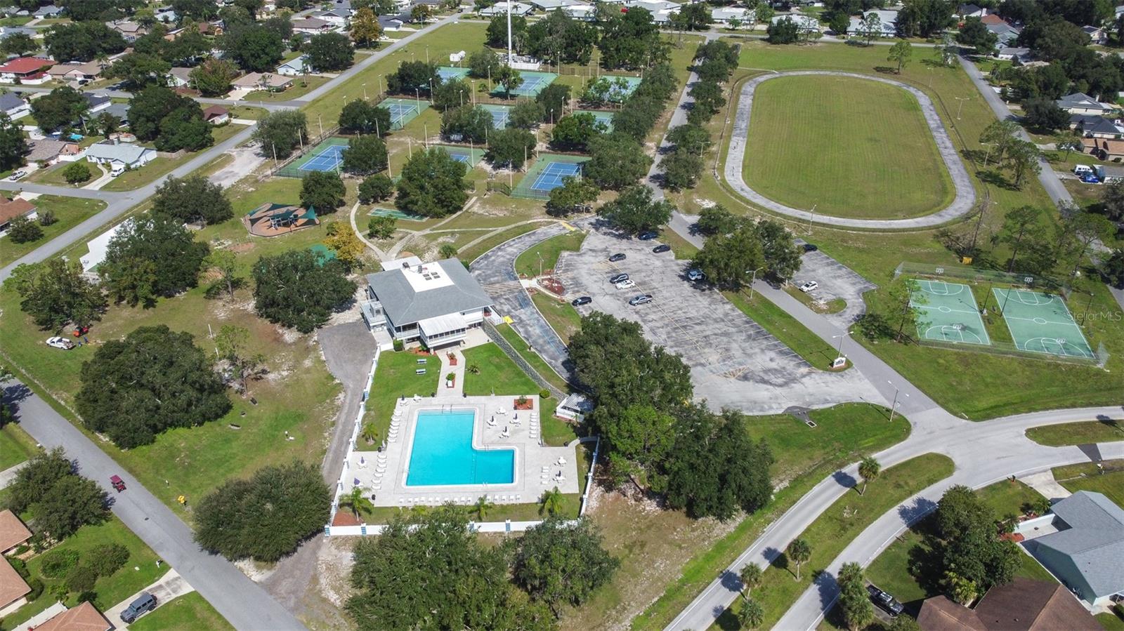 23414 CHERBOURG LOOP — photo 43