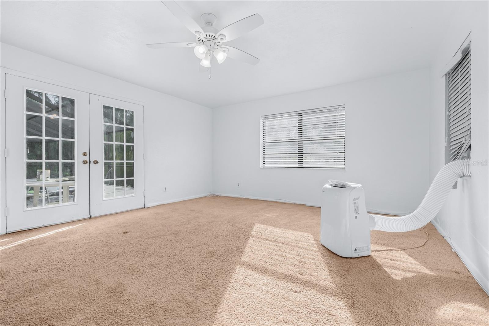 23414 CHERBOURG LOOP — photo 25