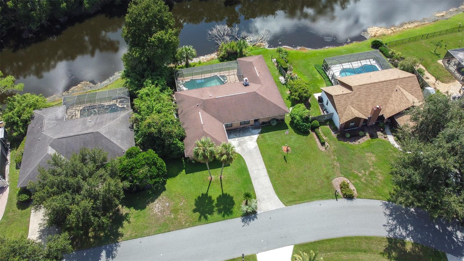 23414 CHERBOURG LOOP — photo 50