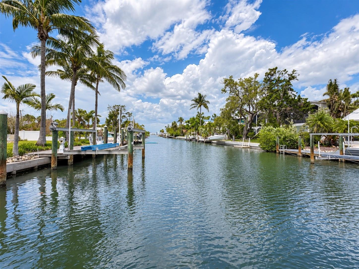 3441 GULFMEAD DR — photo 6
