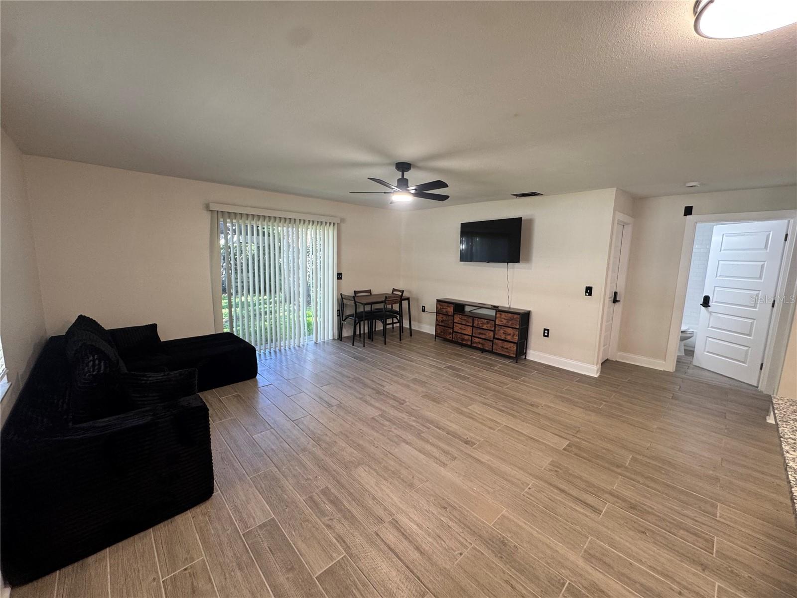 2508 E CURTIS ST — photo 19