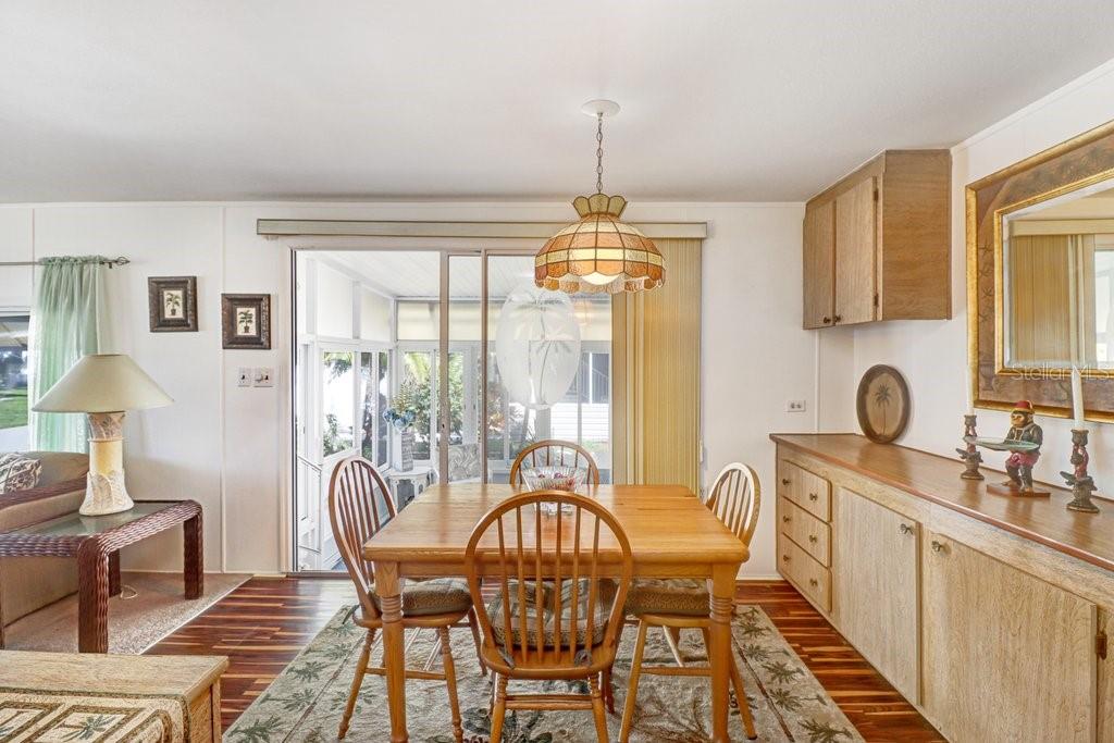 585 SKY HARBOR DR #317 — photo 11