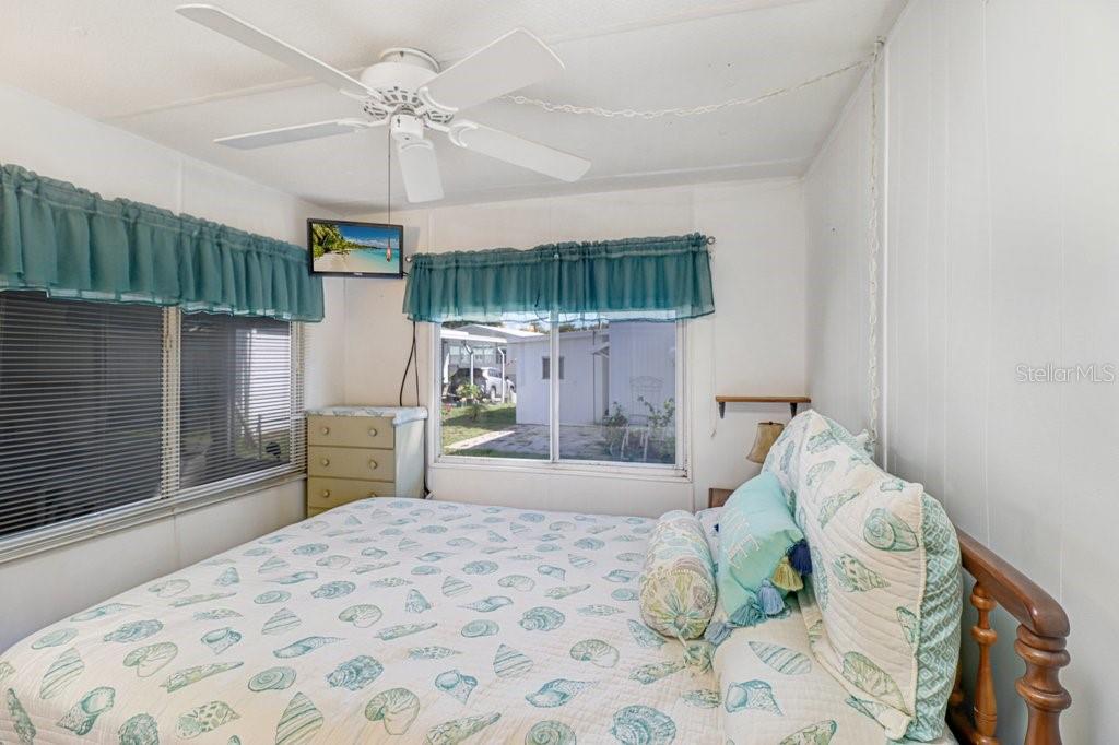 585 SKY HARBOR DR #317 — photo 16