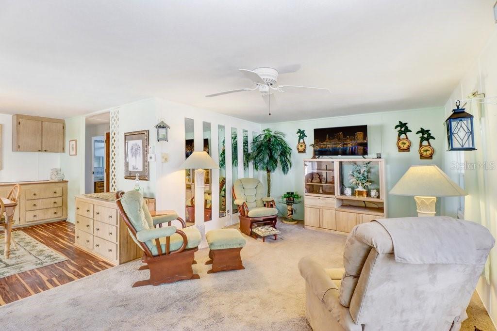 585 SKY HARBOR DR #317 — photo 7