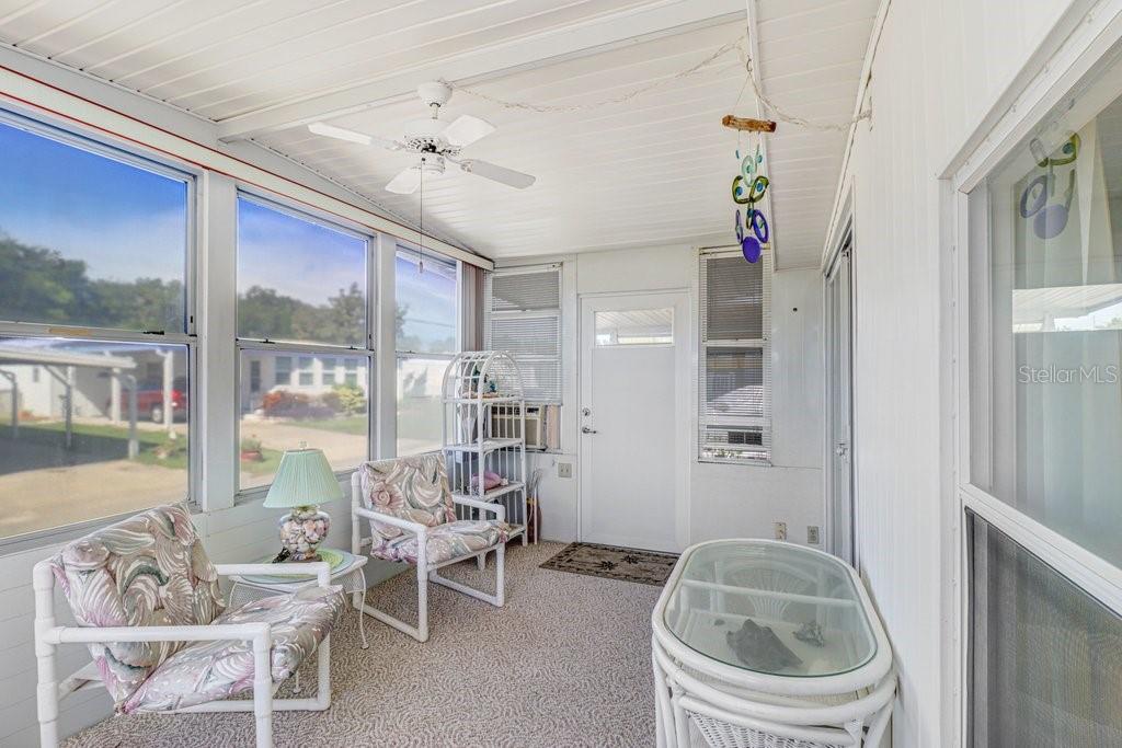 585 SKY HARBOR DR #317 — photo 5