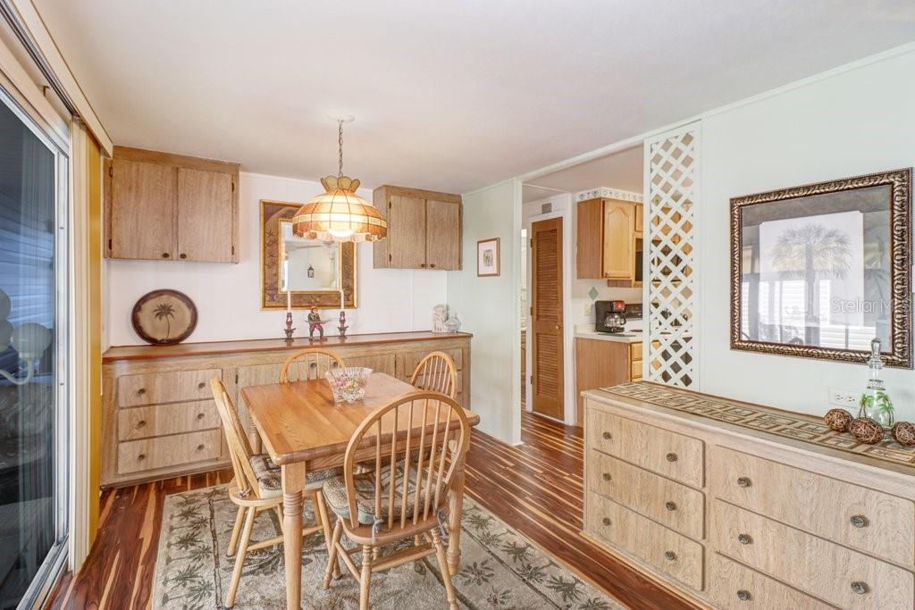 585 SKY HARBOR DR #317 — photo 10