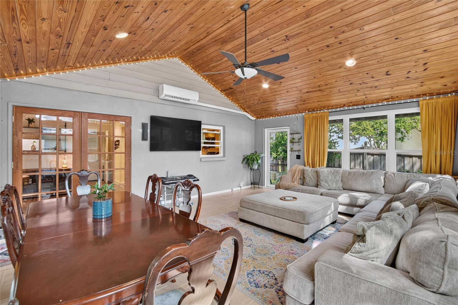 3721 VILLAGE ESTATES PL — photo 4