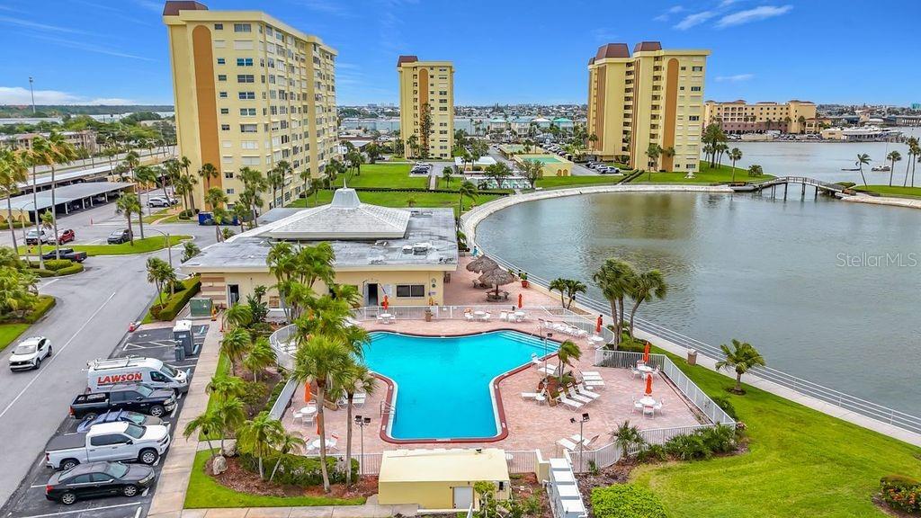4550 COVE CIR #502 — photo 49