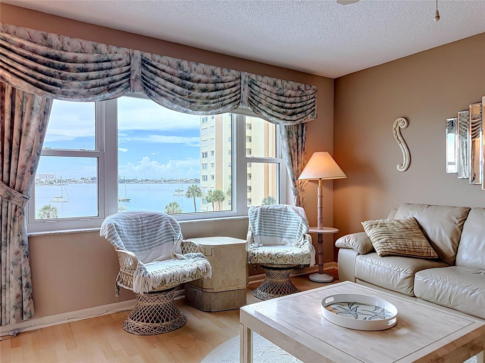 4550 COVE CIR #502 — photo 18