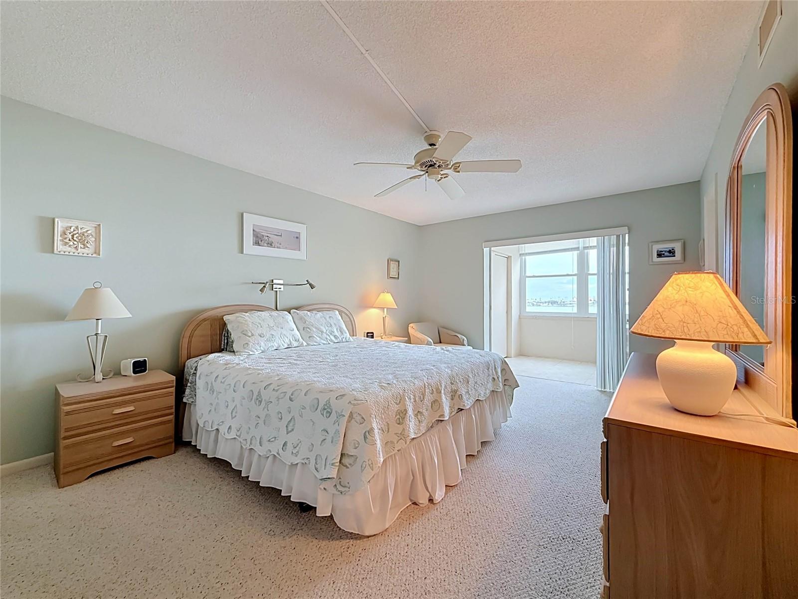 4550 COVE CIR #502 — photo 28