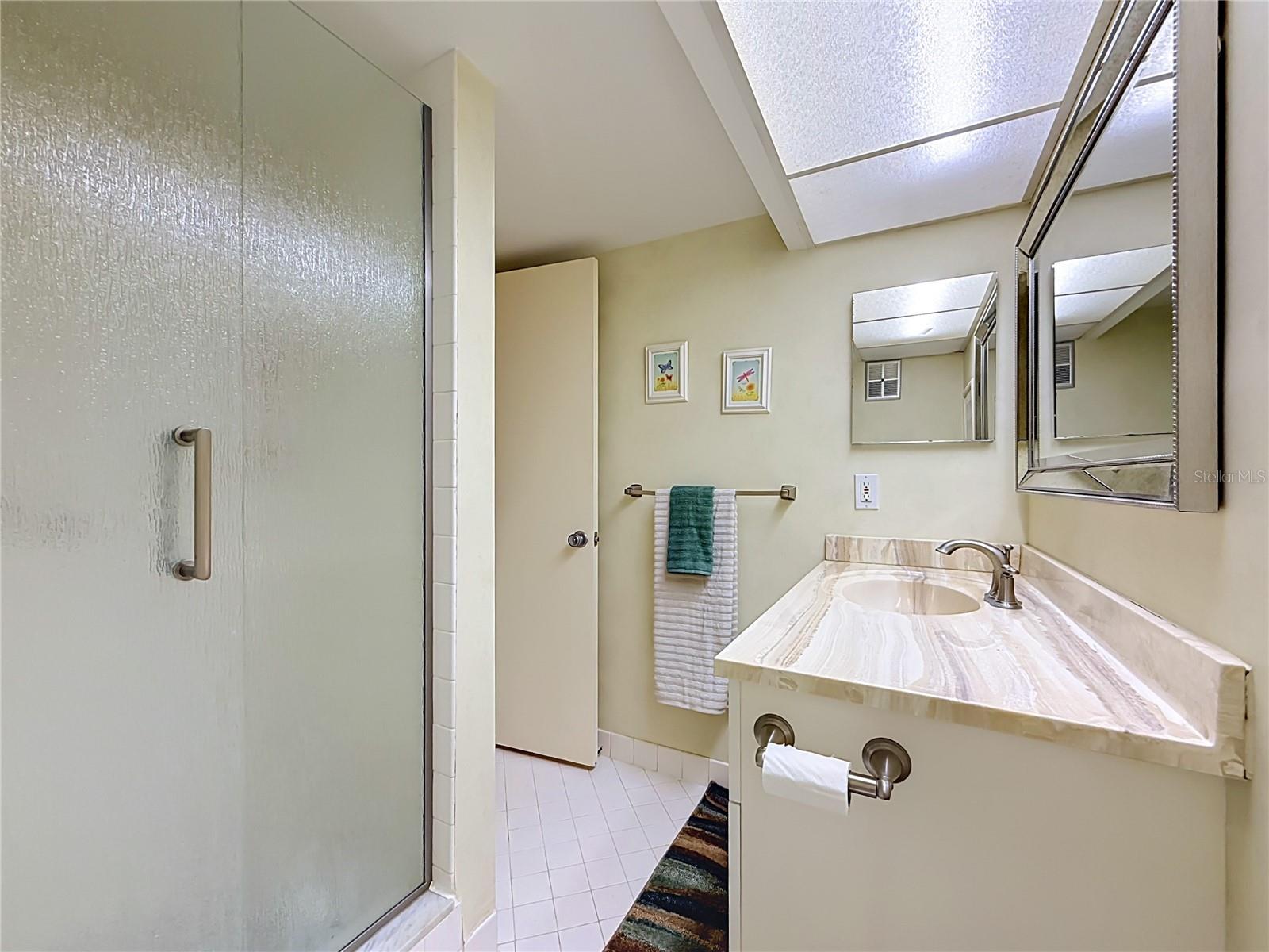 4550 COVE CIR #502 — photo 39