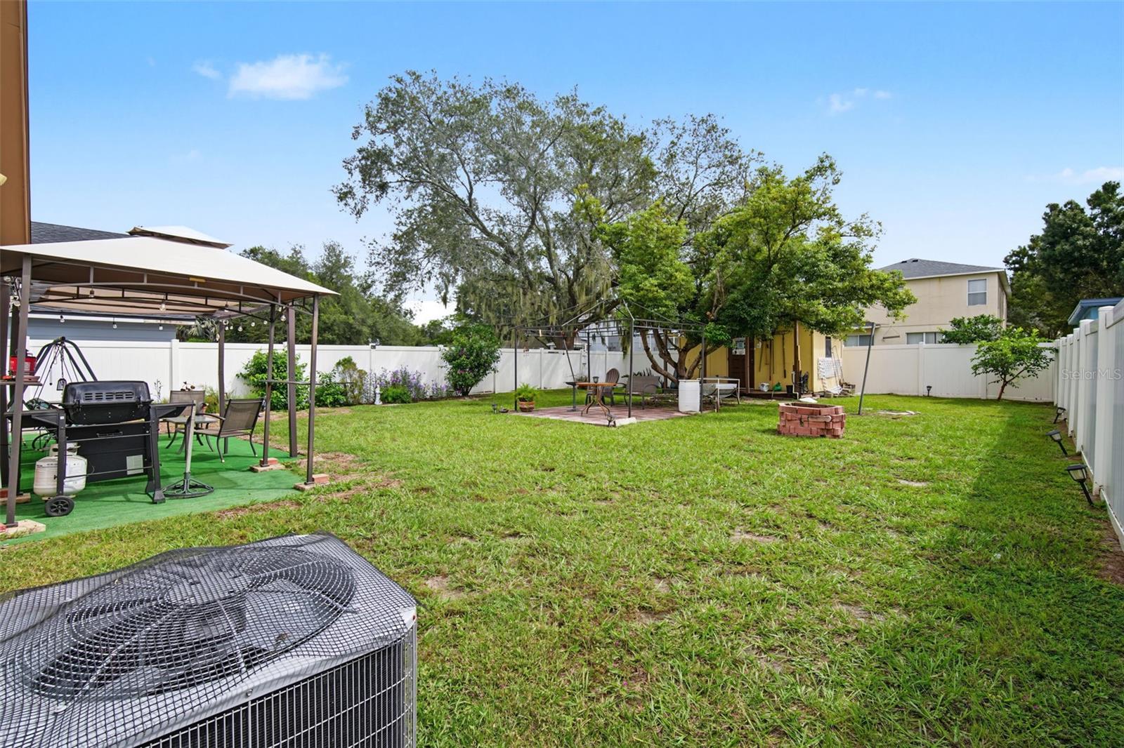 10251 ALLENWOOD DR — photo 25