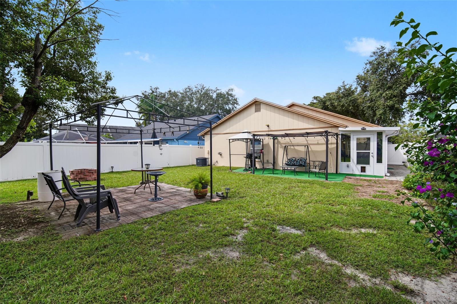 10251 ALLENWOOD DR — photo 28