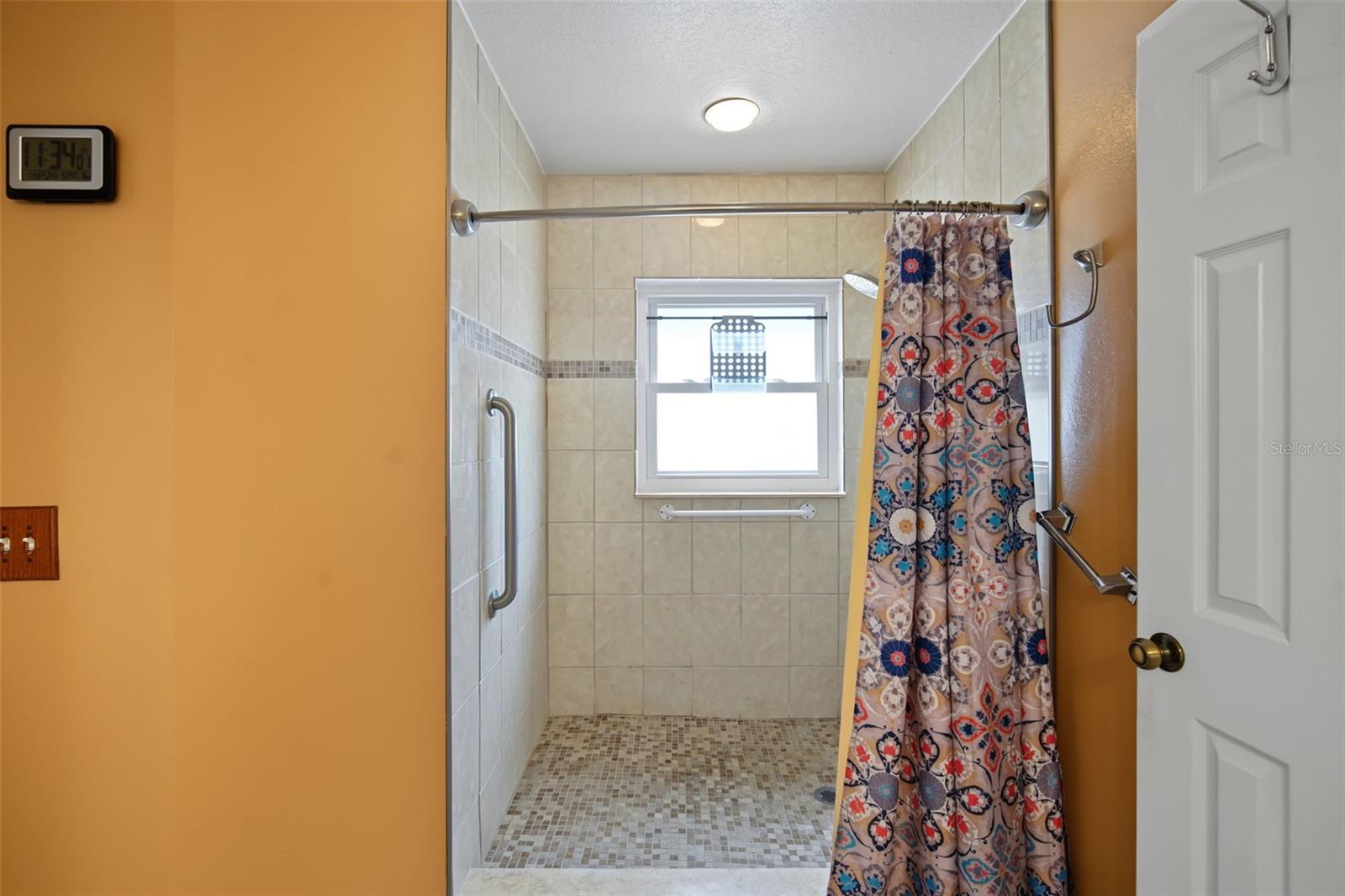 10251 ALLENWOOD DR — photo 19