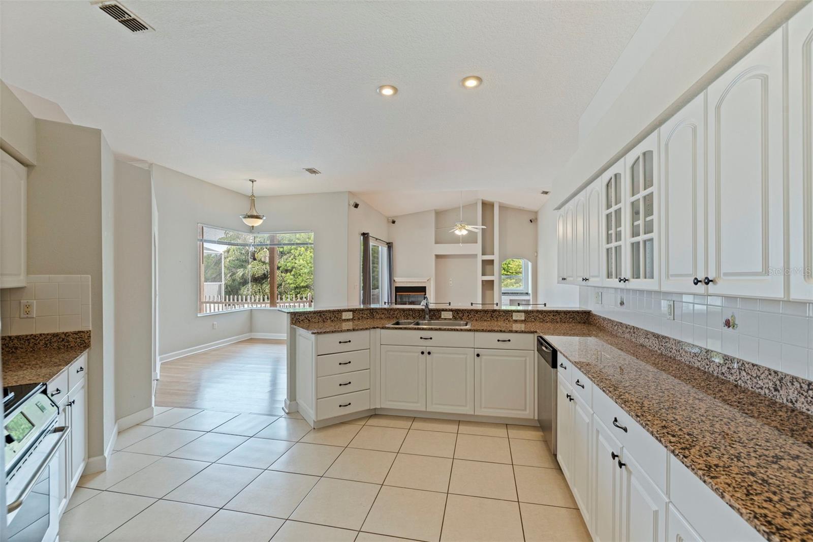 7380 PEBBLE BEACH LN — photo 20