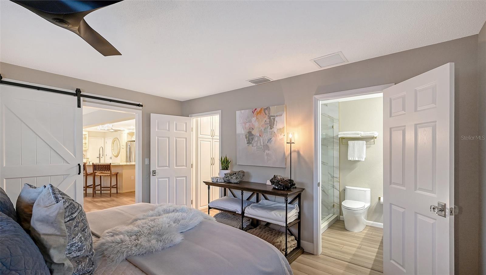 7137 WESTMORELAND DR — photo 36