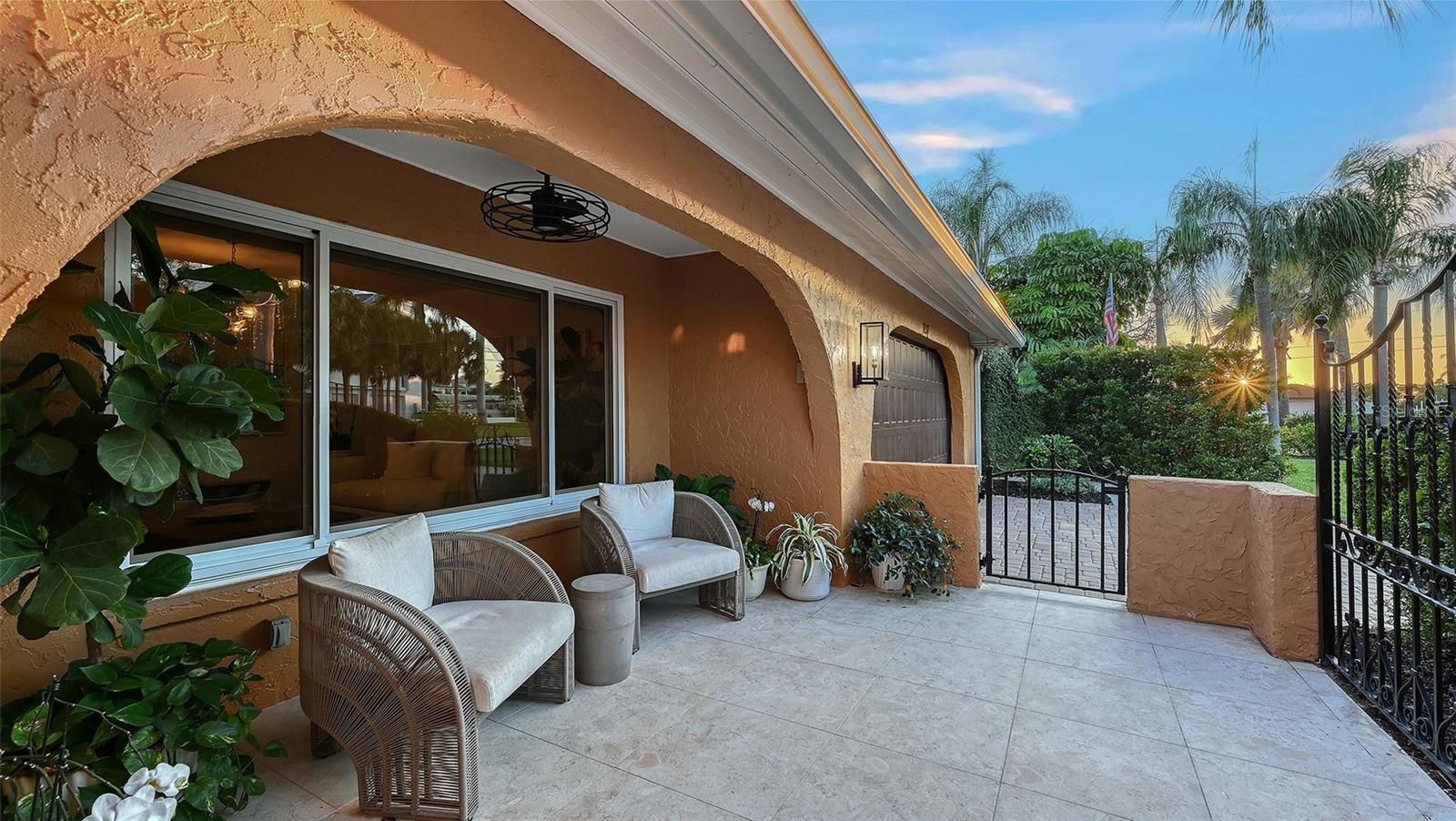 7137 WESTMORELAND DR — photo 15