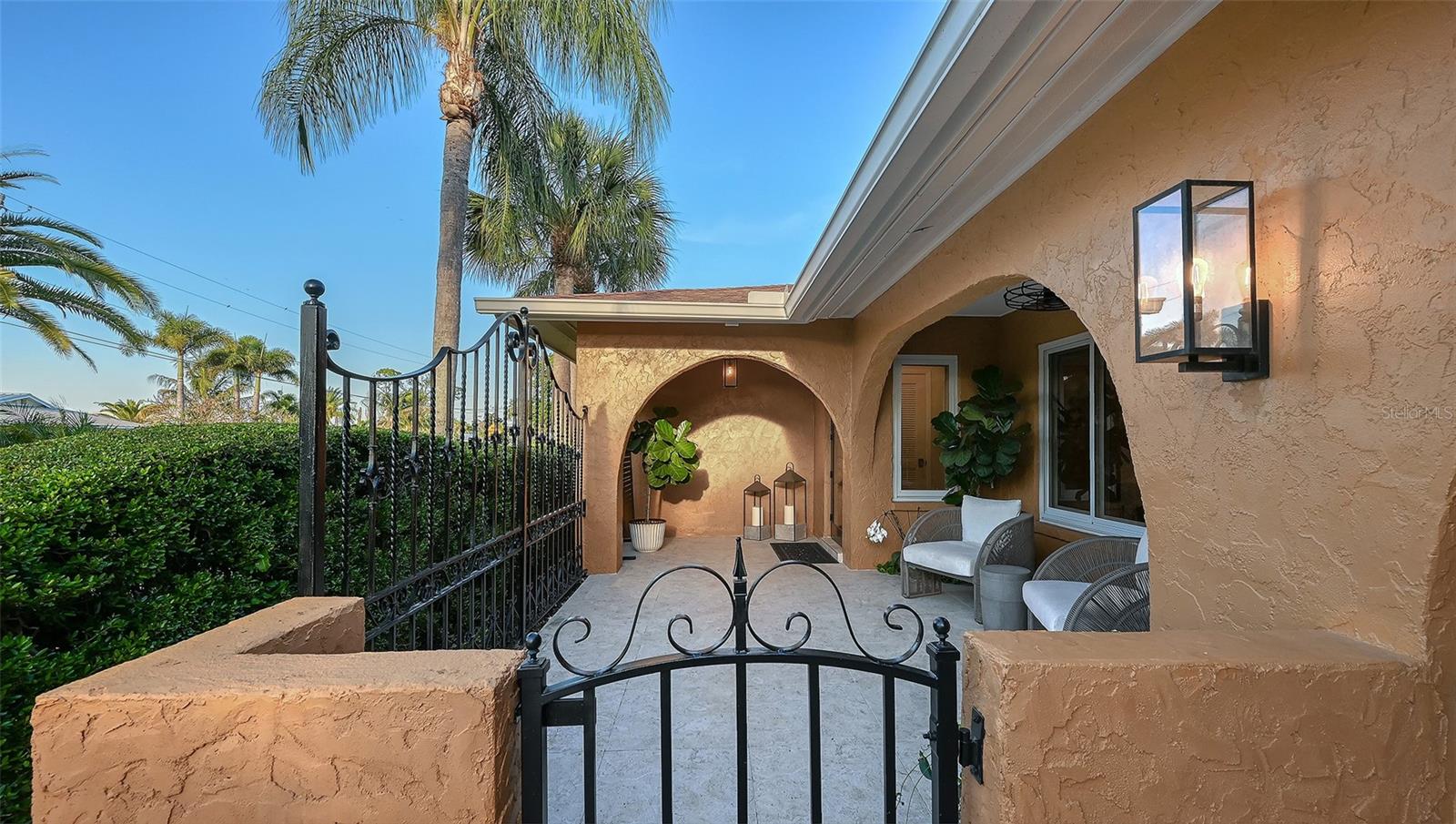 7137 WESTMORELAND DR — photo 13