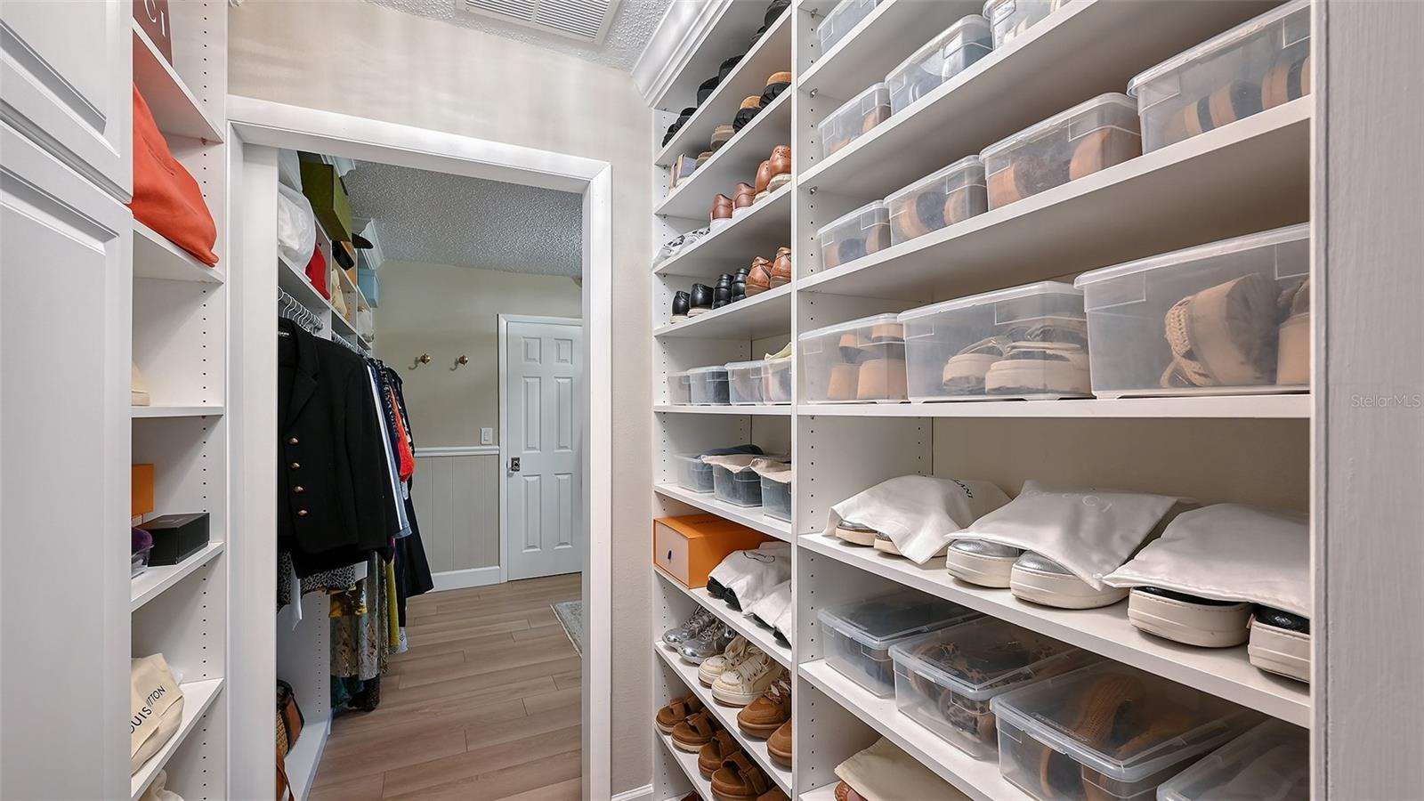 7137 WESTMORELAND DR — photo 39
