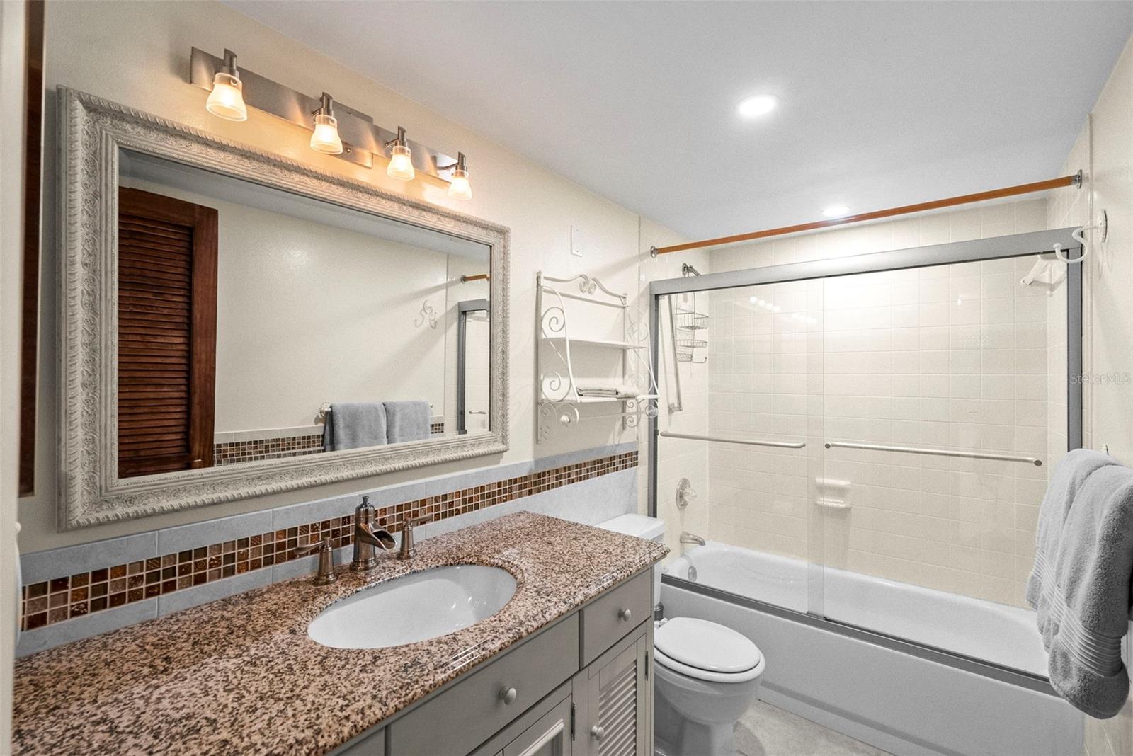 6060 SHORE BLVD S #200 — photo 33