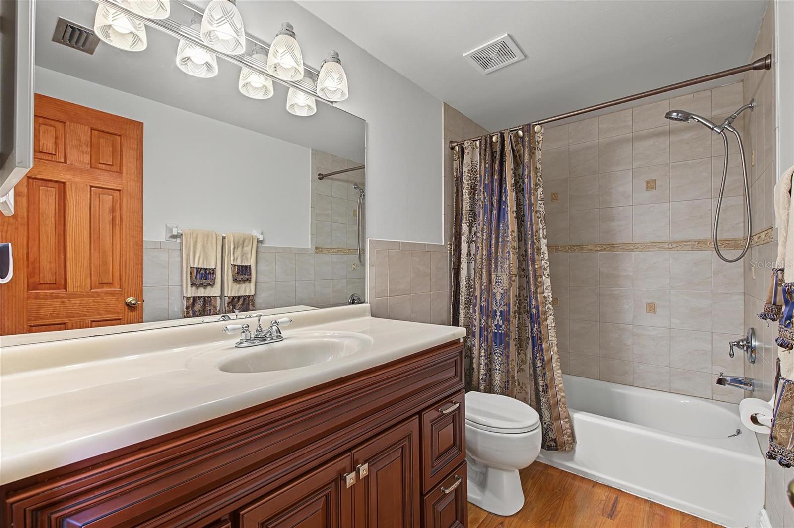 8239 VASSAR CIR — photo 25