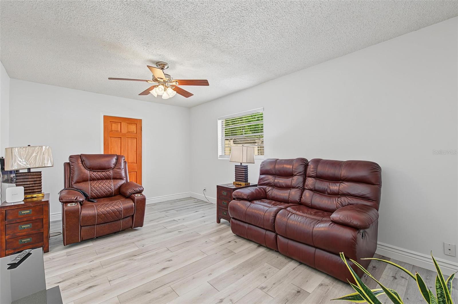 8239 VASSAR CIR — photo 8