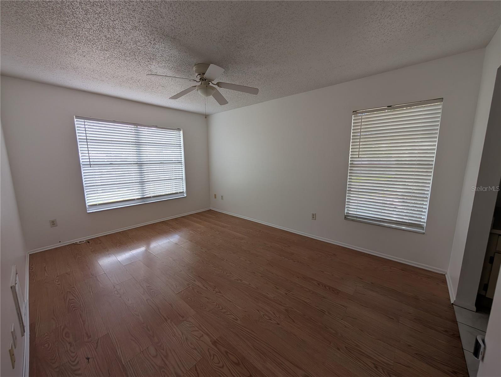 1130 DOVER CT — photo 6