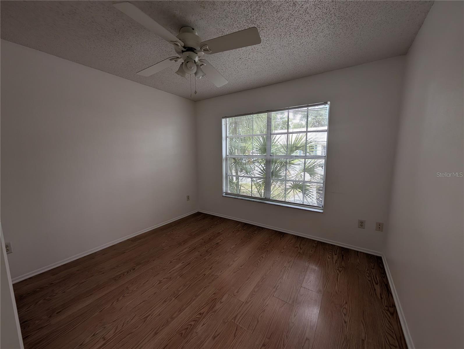 1130 DOVER CT — photo 14
