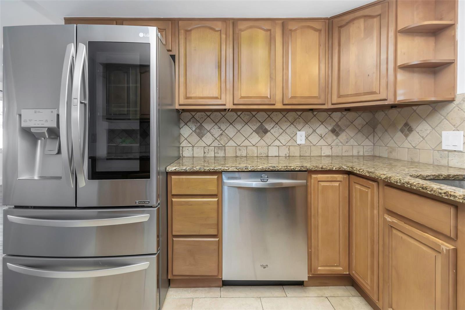 1071 SUEMAR RD — photo 13