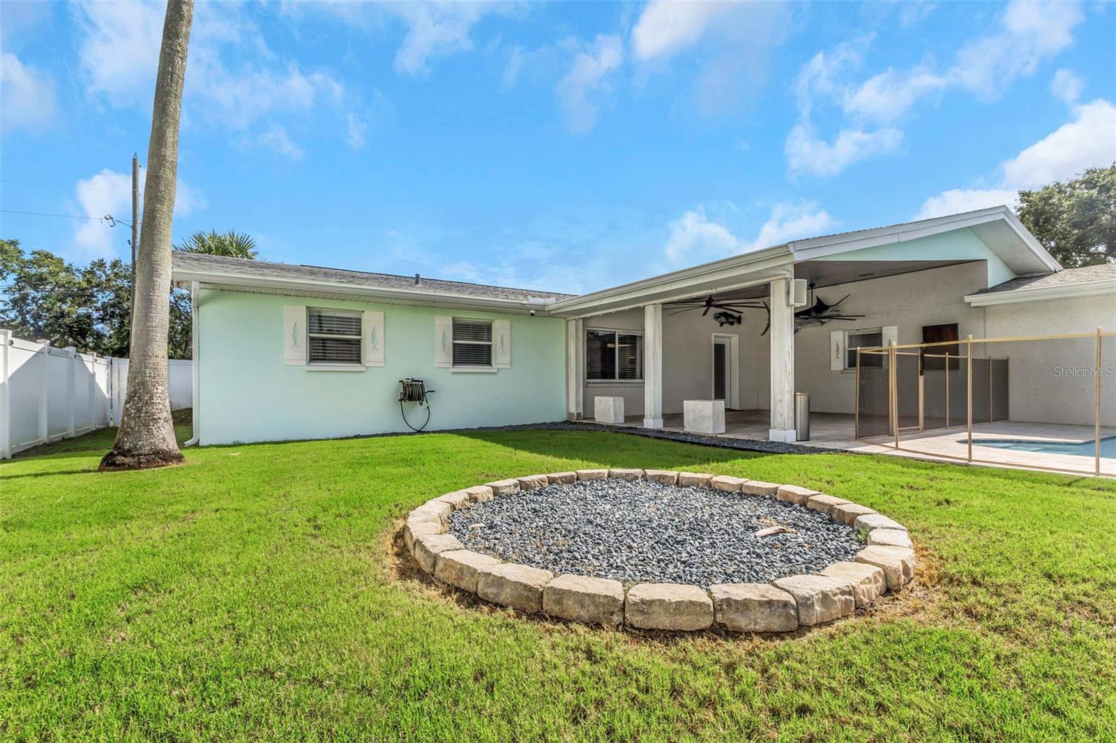 1071 SUEMAR RD — photo 48