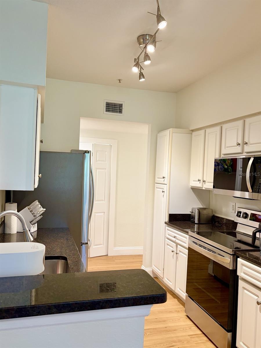 1810 E PALM AVE #5202 — photo 5
