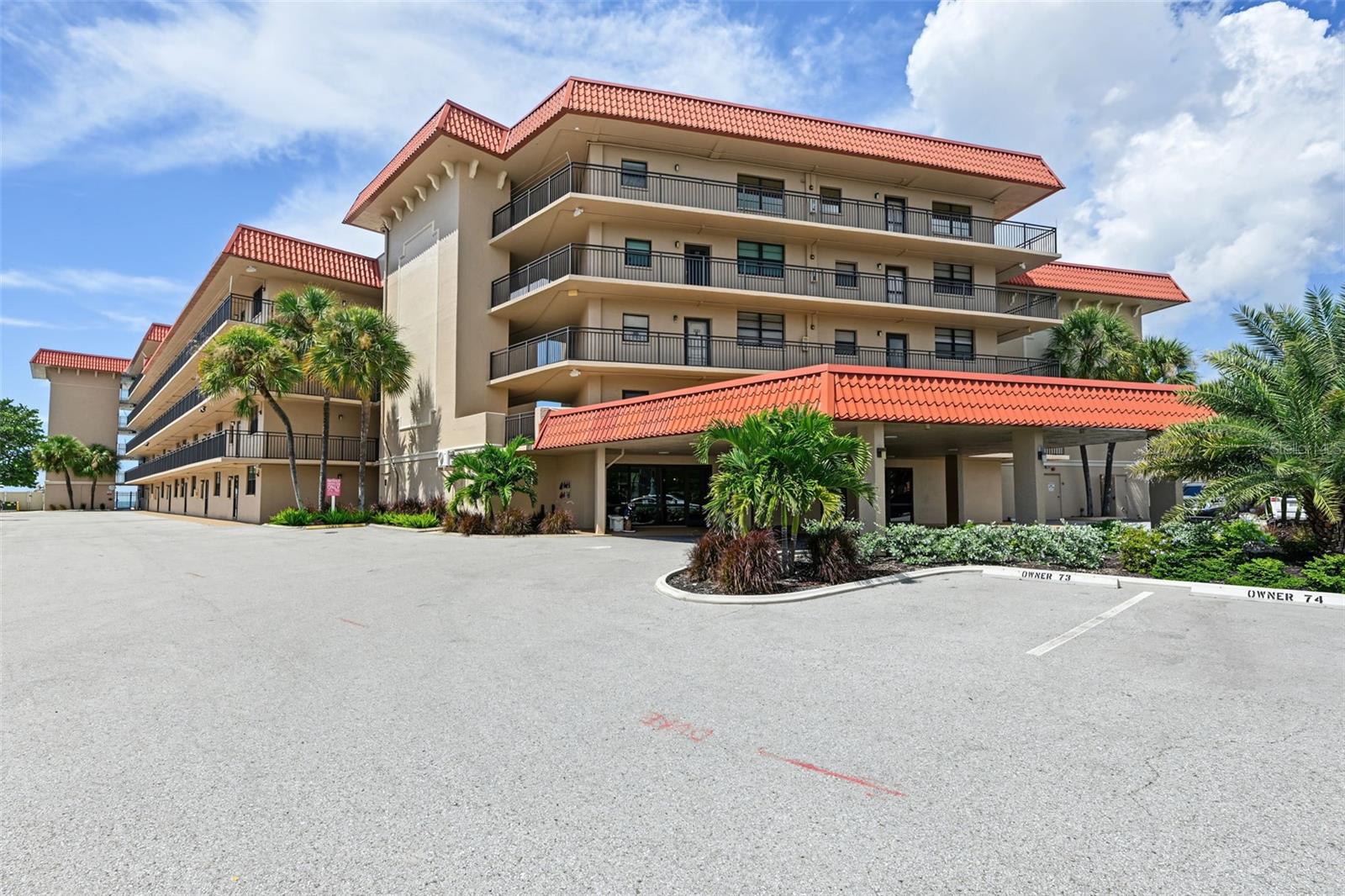 17580 GULF BLVD #307 — photo 3