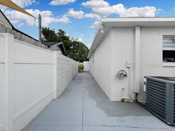 3615 MARCO DR DR — photo 37