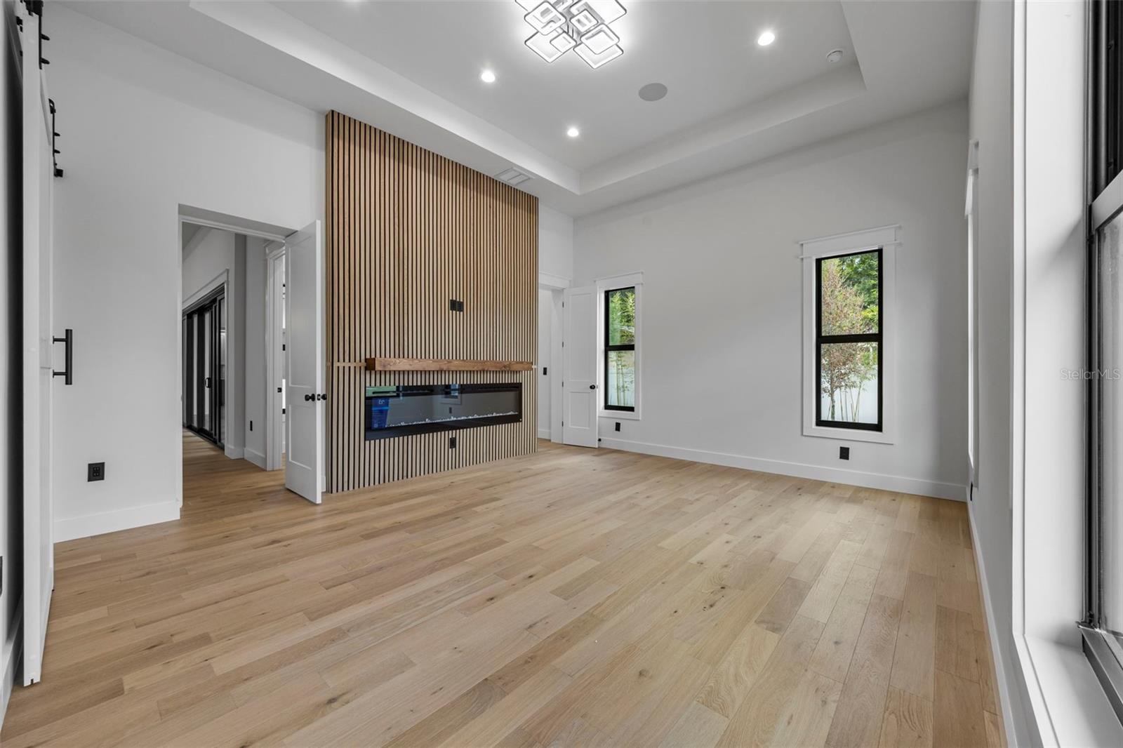 3701 S LYNWOOD AVE — photo 26