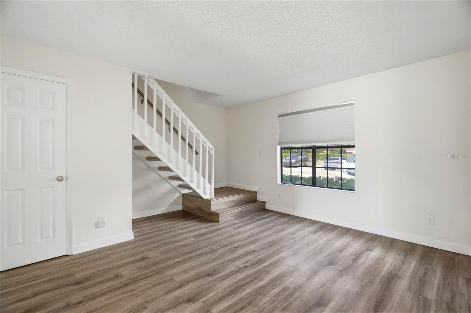 16602 BRIGADOON DR — photo 5