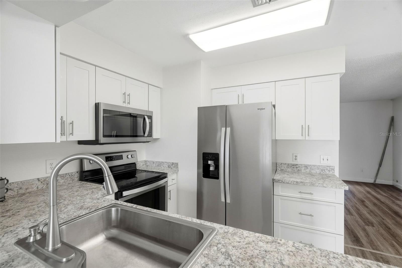 16602 BRIGADOON DR — photo 10