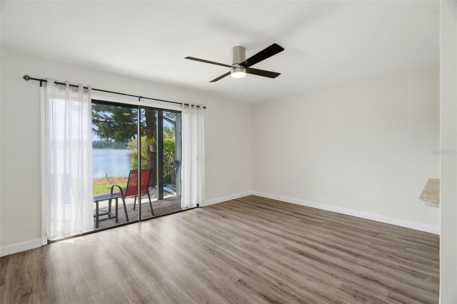 16602 BRIGADOON DR — photo 12