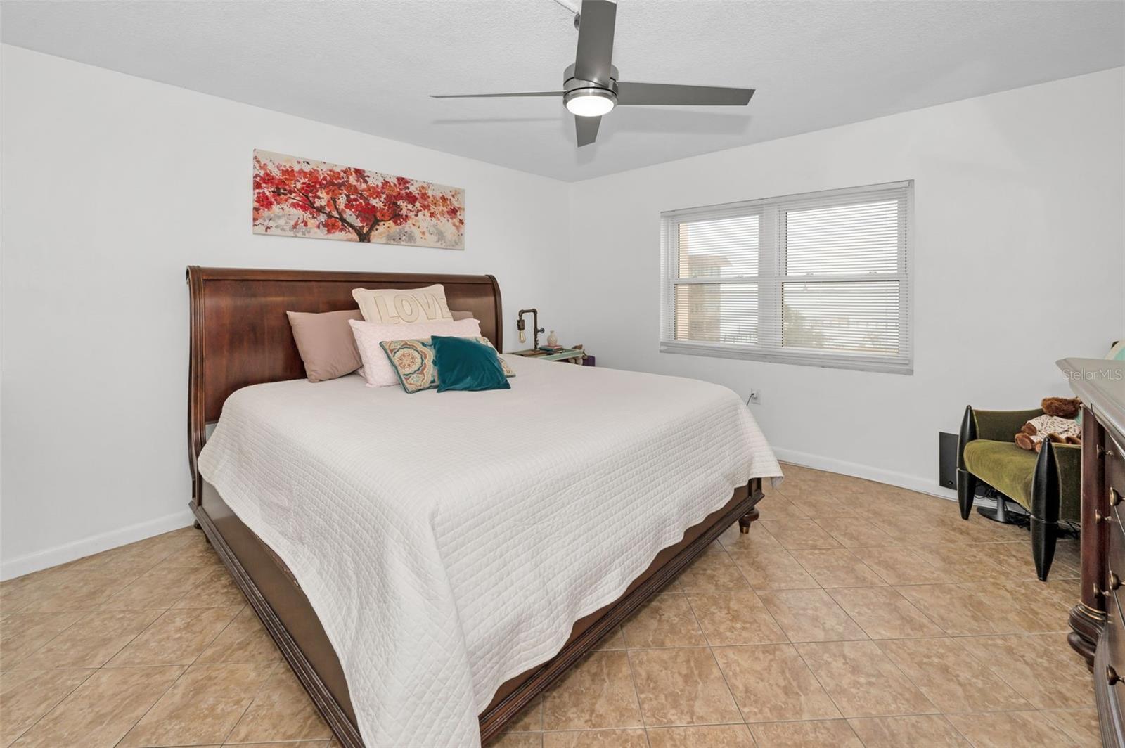 622 EDGEWATER DR #523 — photo 20