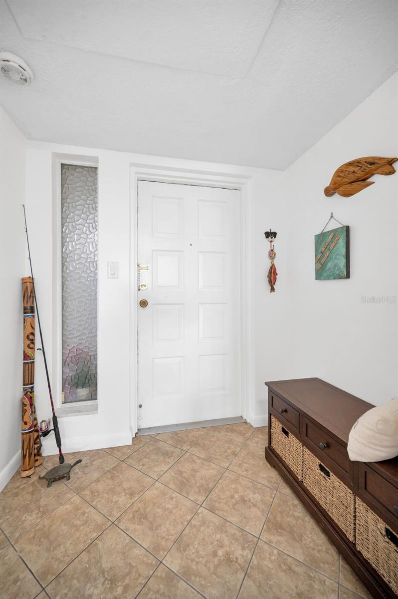 622 EDGEWATER DR #523 — photo 3