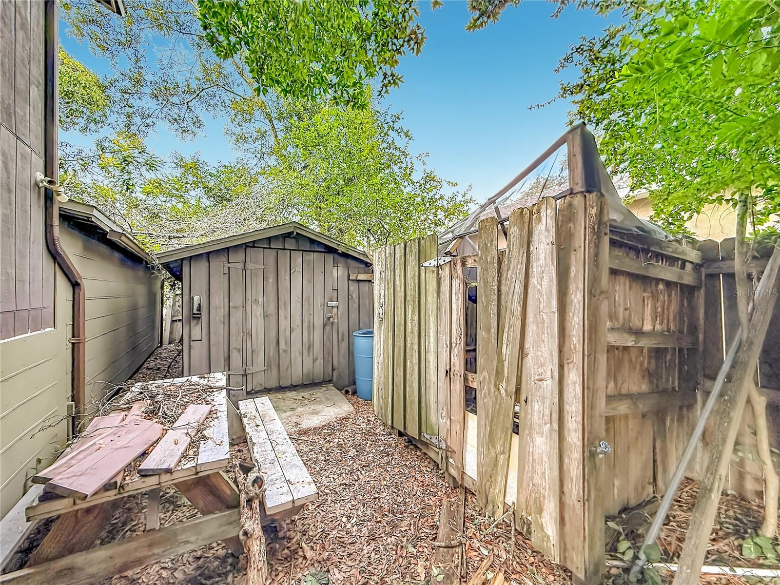 4519 HAINES RD N — photo 37