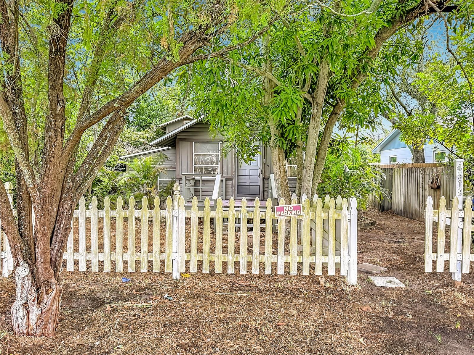 4519 HAINES RD N — photo 39